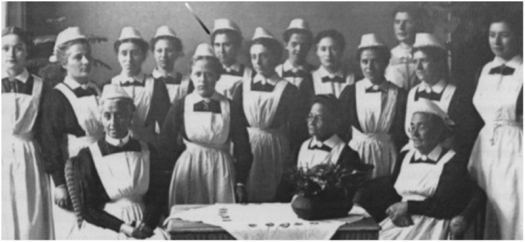 Die Belegschaft des Israelitischen Krankenhauses in St. Pauli